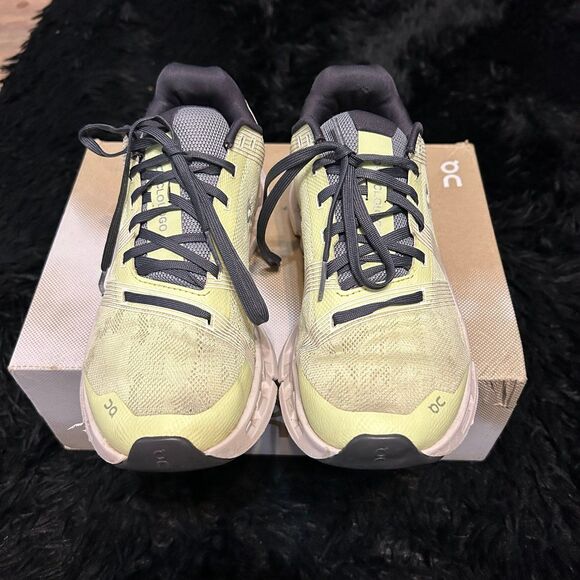 ON CLOUDGO running athletic training lace up shoes sneakers women's 7.5 - Picture 2 of 8